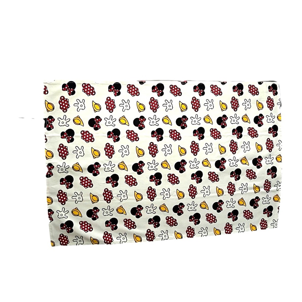 Walt Disney Parks Minnie Mouse ears kitchen towel Disney home